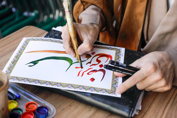 نشست تخصصی خوانش و مباحثه بیانیه «حوزه پیشرو و سرآمد»