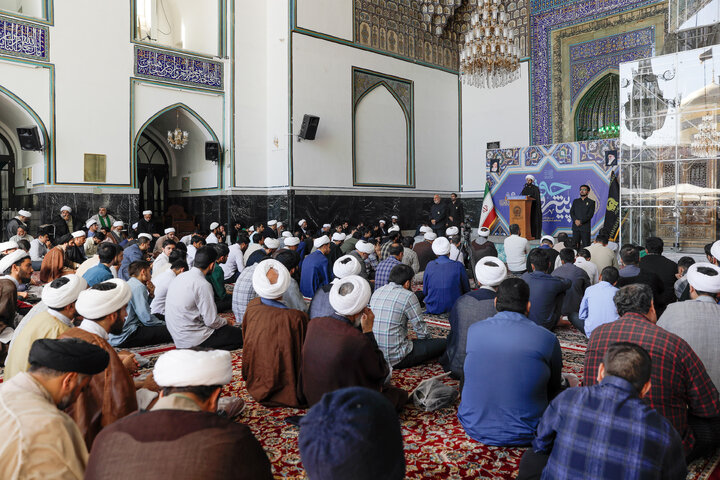 نشست تخصصی خوانش و مباحثه بیانیه «حوزه پیشرو و سرآمد»