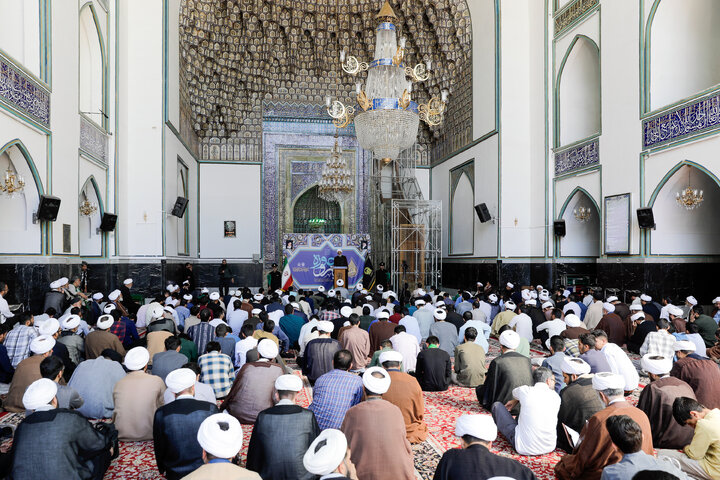 نشست تخصصی خوانش و مباحثه بیانیه «حوزه پیشرو و سرآمد»