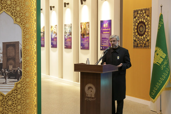 اهدای سیمرغ بلورین بهترین فیلم چهل و سومین دوره جشنواره فجر به آستان قدس رضوی