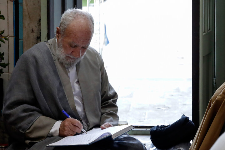 عکس خبری | آخرین جلسه درس خارج فقه تولیت آستان قدس رضوی در سال تحصیلی 1403-1404