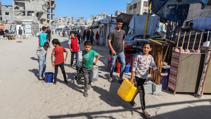 Photos: Shortage crisis of drinking water in Khan Yunis