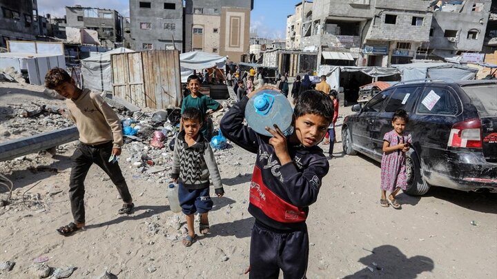 Photos: Shortage crisis of drinking water in Khan Yunis