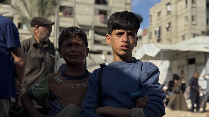 پیکر شهدای فلسطینی که برای دریافت کمک‌های بشردوستانه تجمع کرده بودند