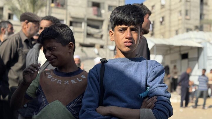 Informe fotográfico | Los cuerpos de mártires palestinos que se reunieron buscando ayuda humanitaria