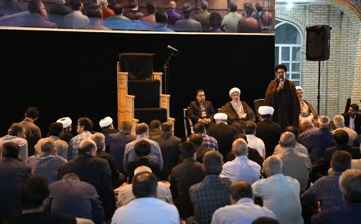 تصاویر|  مراسم سوگواری شب شهادت حضرت امام محمد باقر(ع) در شهرستان آباده