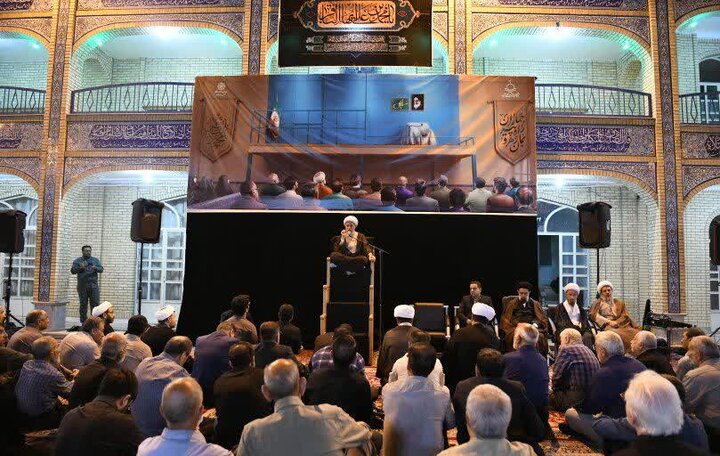 تصاویر|  مراسم سوگواری شب شهادت حضرت امام محمد باقر(ع) در شهرستان آباده