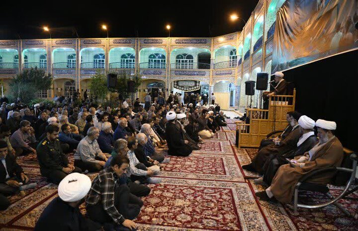 تصاویر|  مراسم سوگواری شب شهادت حضرت امام محمد باقر(ع) در شهرستان آباده