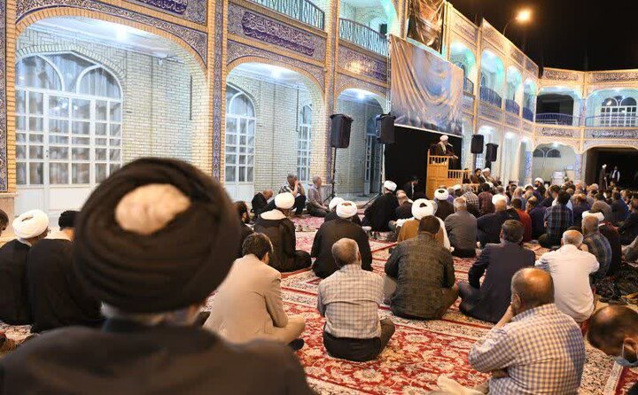 تصاویر|  مراسم سوگواری شب شهادت حضرت امام محمد باقر(ع) در شهرستان آباده