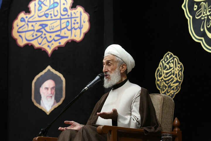 قم میں امام محمد باقرؑ کی شہادت کی مناسبت سے پُر سوز مجلس