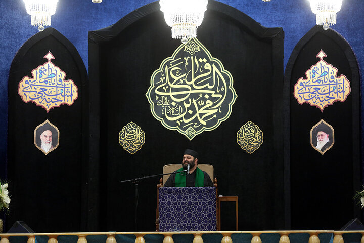 قم میں امام محمد باقرؑ کی شہادت کی مناسبت سے پُر سوز مجلس