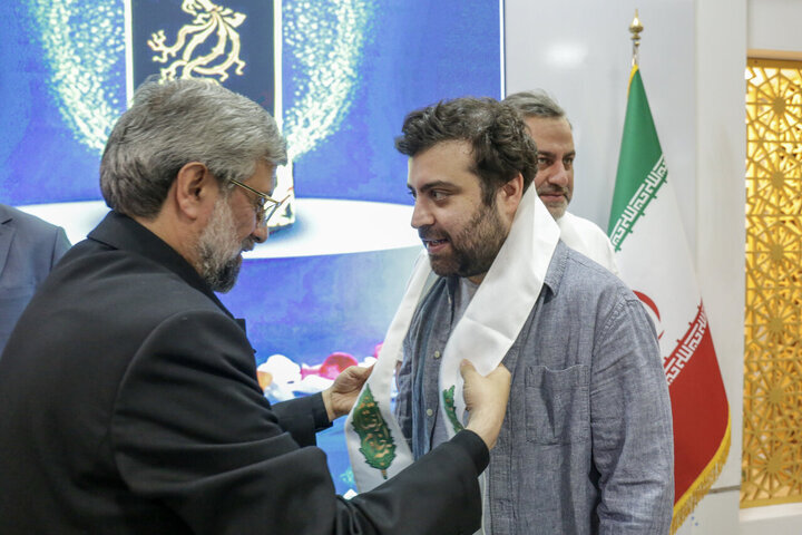 فجر فیسٹیول کا اعلیٰ اعزاز آستان قدس رضوی کے نام