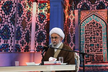 ایران انقلاب اسلامی کا 45 سالہ تجربہ افریقہ میں منتقل ہونا چاہئے، آیت اللہ رمضانی