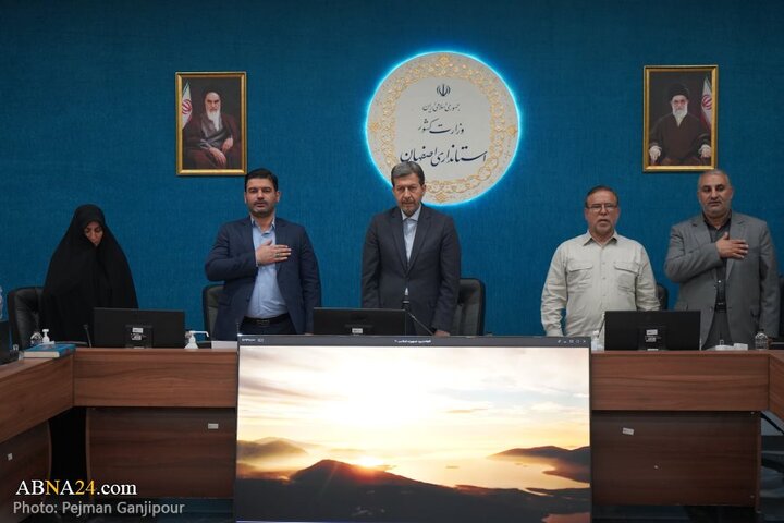 نشست شورای ترویج و توسعه فرهنگ ایثار و شهادت استان اصفهان