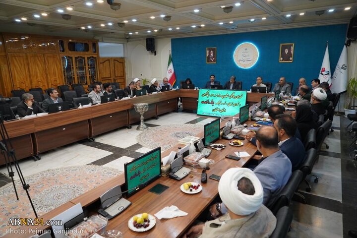 نشست شورای ترویج و توسعه فرهنگ ایثار و شهادت استان اصفهان