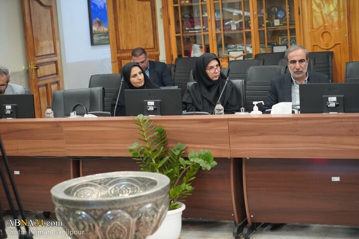 نشست شورای ترویج و توسعه فرهنگ ایثار و شهادت استان اصفهان