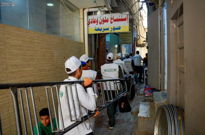 تقرير مصور/ أسبوع الغدير الدولي الرابع عشر .. أكثر من 3 آلاف راية وألف قطعة زينة تزيّن في النجف