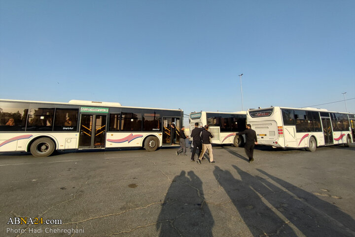 اعزام کاروان‌های اعزامی از شهر قم به مرقد امام خمینی(ره)