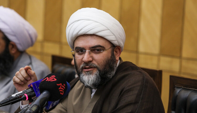 مسلمیه درگاه بازخوانی مأموریت تاریخی «تبیین» است