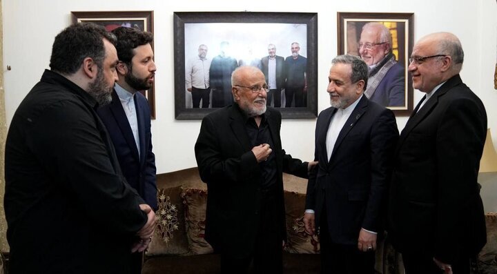Iran's foreign minister meets Sayyed Hassan Nasrallah's family