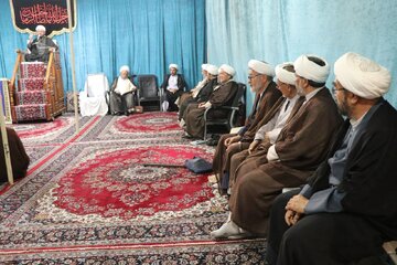 مجلس عزاداری حضرت مسلم در روز عرفه با حضور علمای افغانستانی در قم + تصاویر