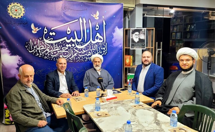 تقرير مصور/ أمسية شعرية في الضاحية الجنوبية لبيروت بمناسبة الذكرى السنوية لرحيل الإمام الخميني (ره)