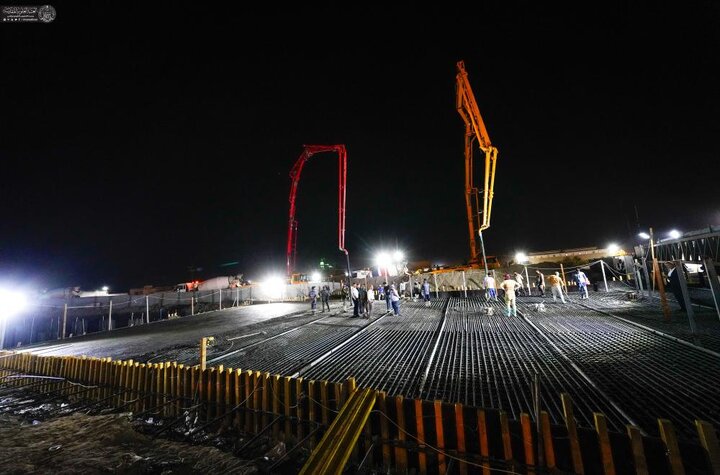 تقرير مصور/ برعاية العتبة العلويّة.. إنجاز المرحلة الأولى من صبّ سقف نفق الشيخ الطوسي تسهيلًا لمرور الزائرين