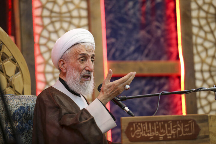 Photos: Commemoration ceremony of Imam Khomeini (RA) held at Shahecheragh holy shrine