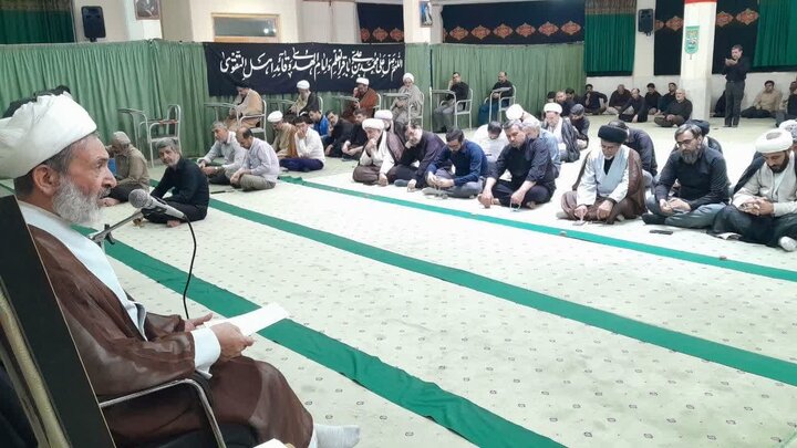 امام خمینی(ره) بهترین الگو برای طلاب المصطفی است