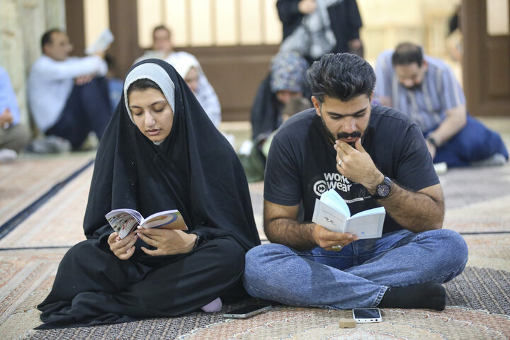 تصاویر| برگزاری دعای عرفه شیراز