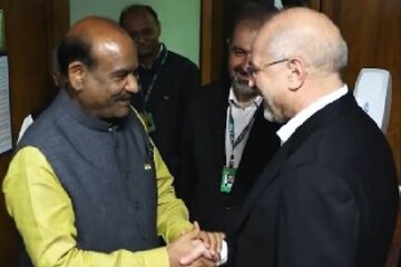 ब्रिक्स फोरम मे भारतीय समकक्ष ओम बिरला से मिले बाक़िर कालीबाफ़ 