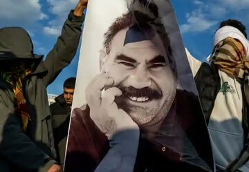 ئۆجەلان: چەکدانێن، پەکەکە کاردای نەماوە!
