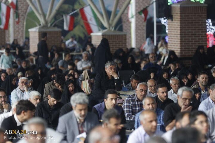 مراسم دعای عرفه در گلزار شهدای تبریز