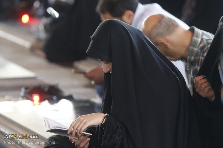 مراسم دعای عرفه در گلزار شهدای تبریز