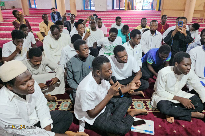 دیدار جمعی از جوانان غنا با آیت الله رمضانی