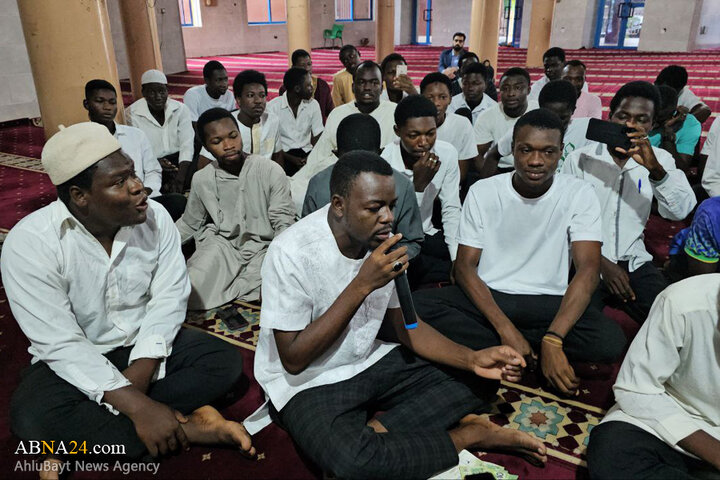 دیدار جمعی از جوانان غنا با آیت الله رمضانی