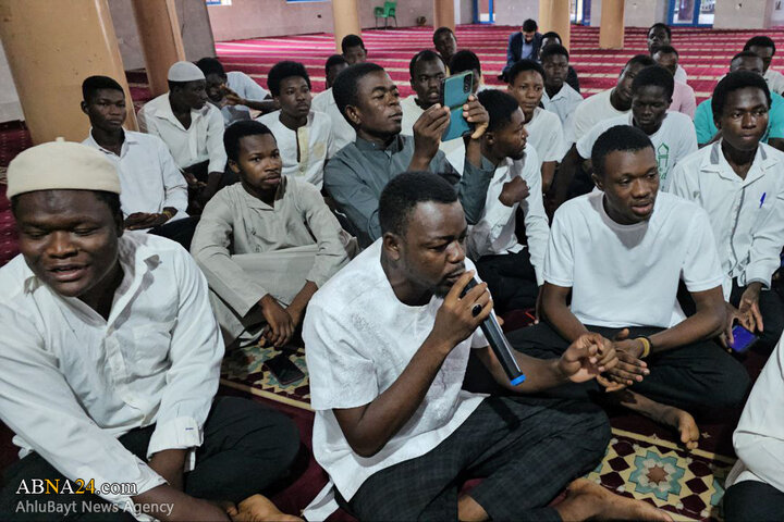 دیدار جمعی از جوانان غنا با آیت الله رمضانی