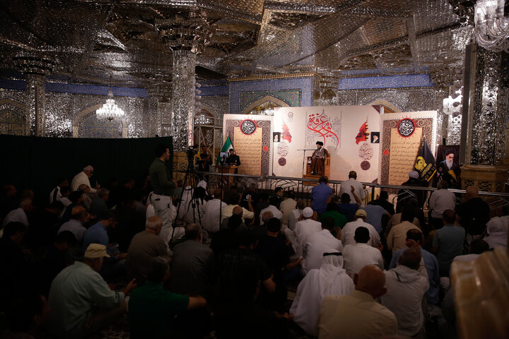 گزارش تصویری | مراسم دعای عرفه زائران عرب زبان در حرم مطهر رضوی