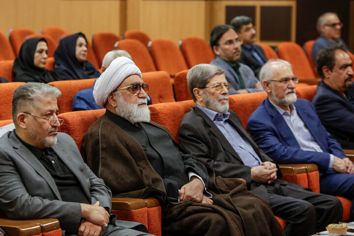 همایش «تعهد و اخلاق پزشکی در اندیشه و سیره امام خمینی(ره)»