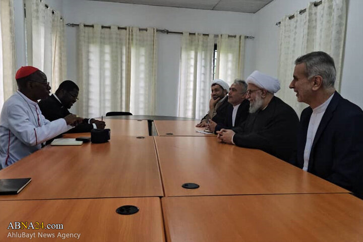 Photos: Ayatollah Ramazani meets with Archbishop of Catholic Church of Ivory Coast