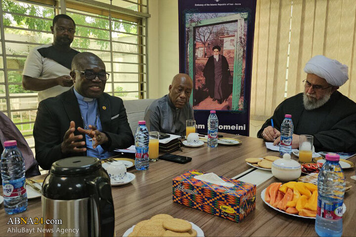 Photos: Ayatollah Ramazani attends Interfaith Dialogue meeting held in Ghana
