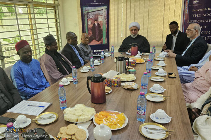 Photos: Ayatollah Ramazani attends Interfaith Dialogue meeting held in Ghana