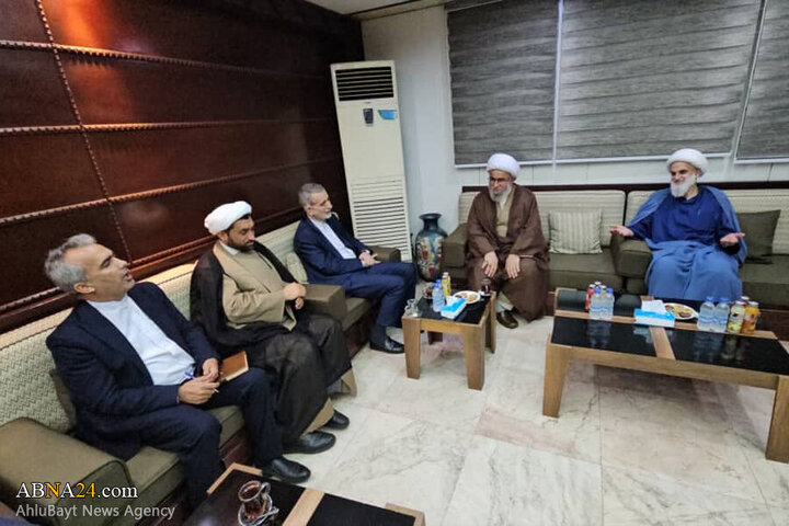 تقرير مصور/ الأمين العام للمجمع العالمي لأهل البيت (ع) يزور مجمع السيدة الزهراء (ع) الثقافي في أبيدجان