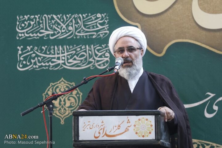 Photos: Arafah prayers ceremony held at Tabriz Martyrs Cemetery