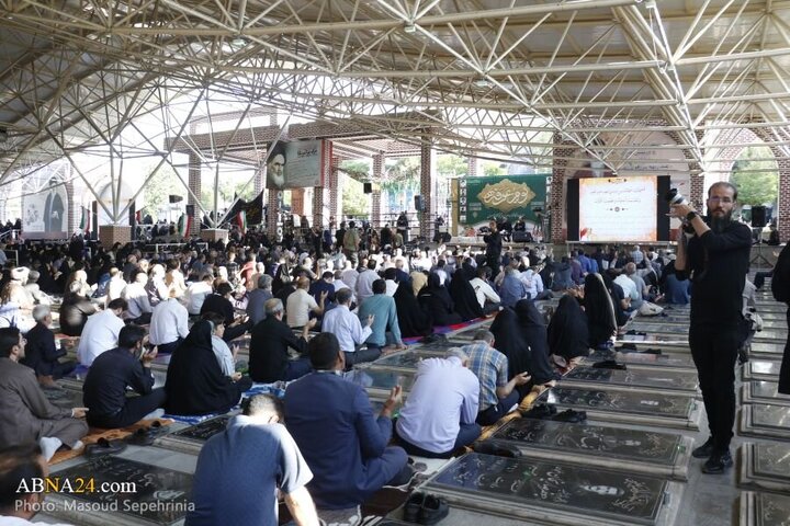 Photos: Arafah prayers ceremony held at Tabriz Martyrs Cemetery