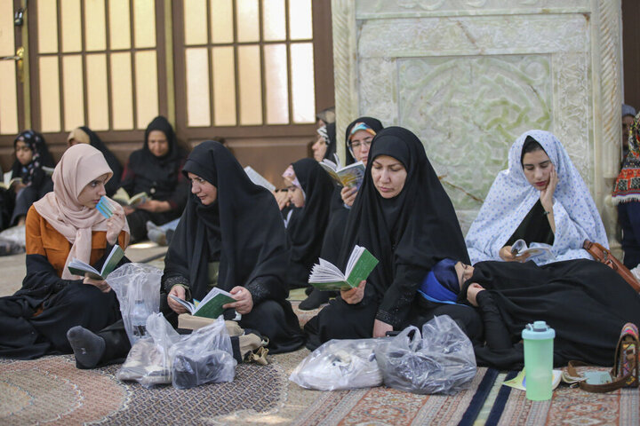 Photos: Arafah prayers ceremony held at Shahcheragh holy shrine