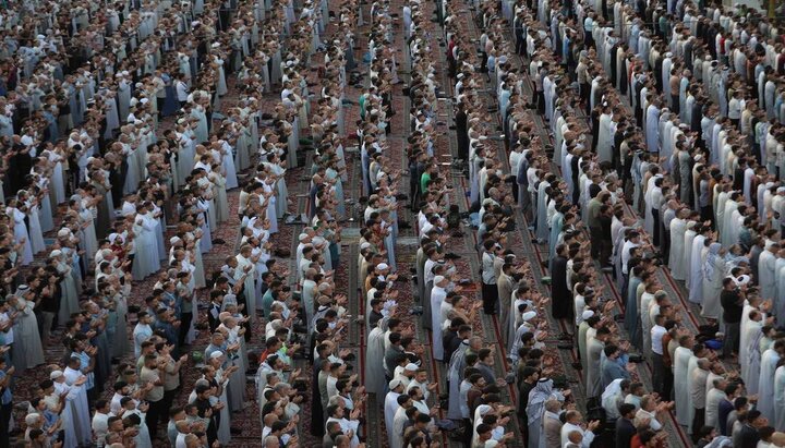 تقرير مصور/ حضور واسع بإقامة صلاة عيد الأضحى المبارك بين الحرمين في كربلاء