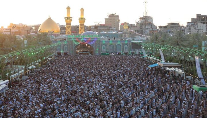 تقرير مصور/ حضور واسع بإقامة صلاة عيد الأضحى المبارك بين الحرمين في كربلاء
