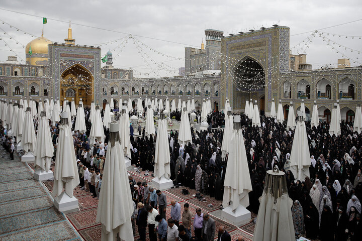 Photos: Eid al-Adha prayers at Imam Reza holy shrine