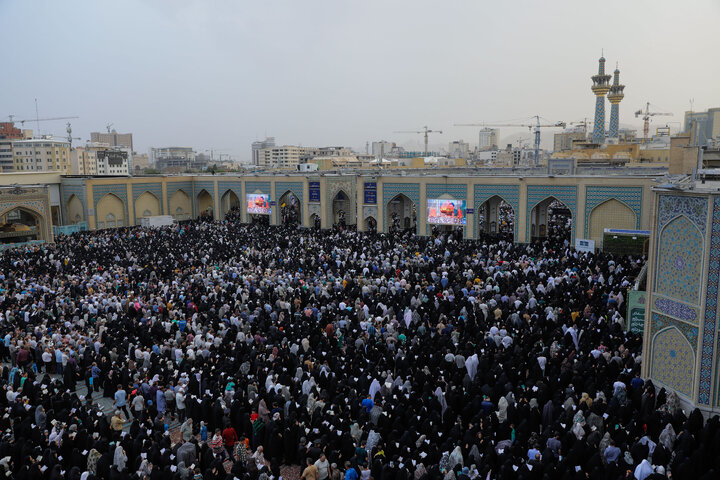 Photos: Arafah Prayer recited at Imam Reza Shrine